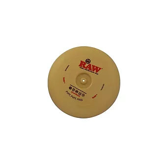 RAW Frisbee